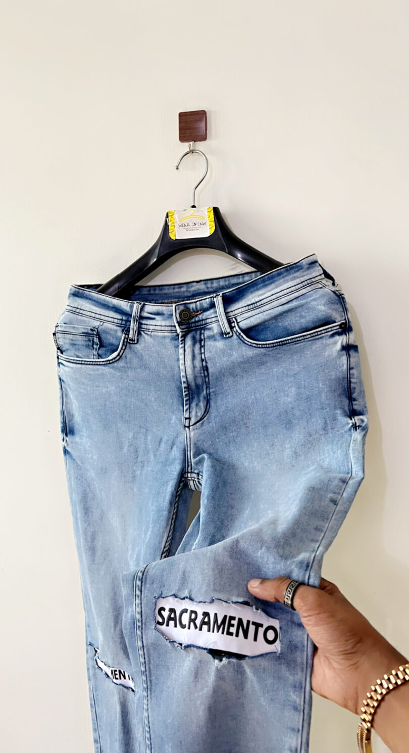 SACRAMENTO ICE-BLUE STRACHABLE PREMIUM JEANS - Image 2