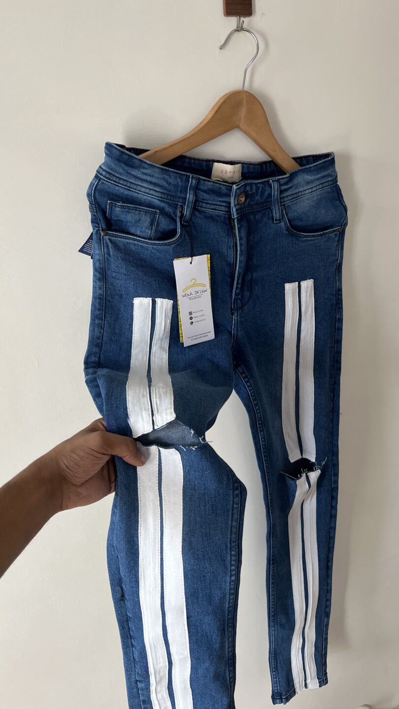Men's 4 strip Jean's - Image 2