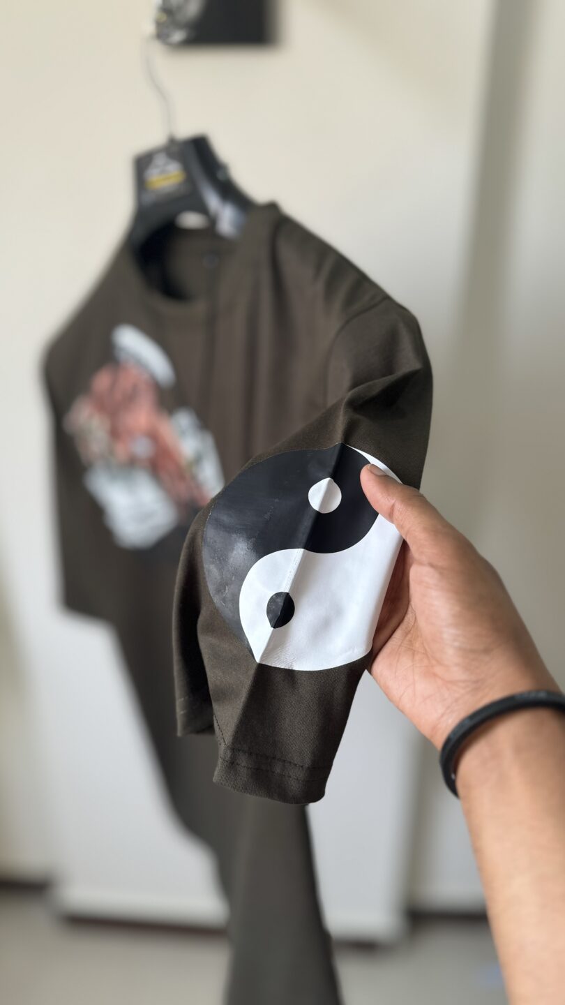 Money in my bank oversize graphic tshirt - Image 2